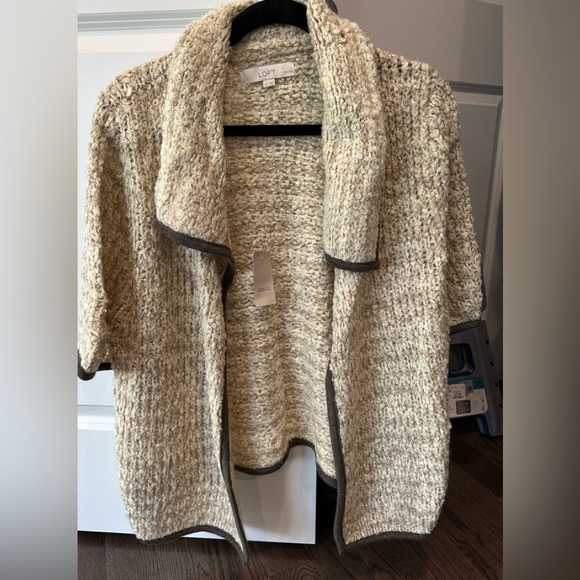 Beige Open Cardigan with Brown Trim -Short Sleeves-,Collar- LP-NWT - Picture 1 of 6